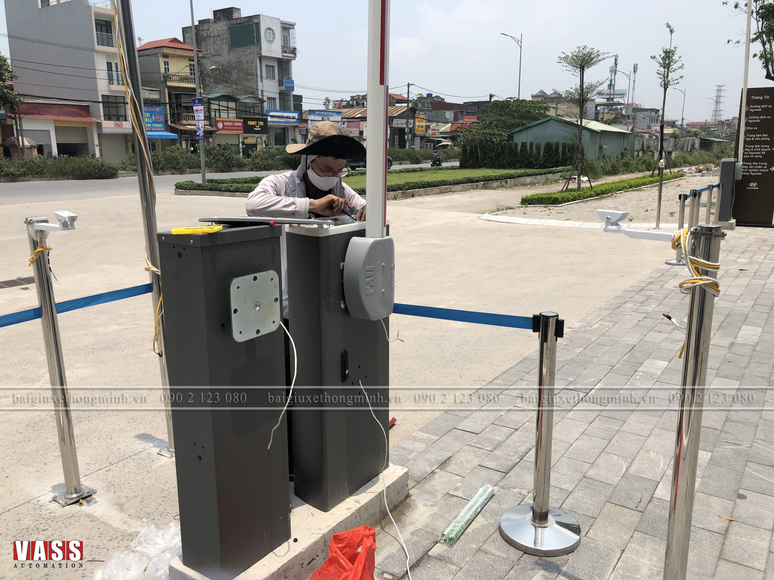 Barrier tự động kiểm soát vào ra